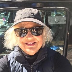 Meet your Posher, Maria